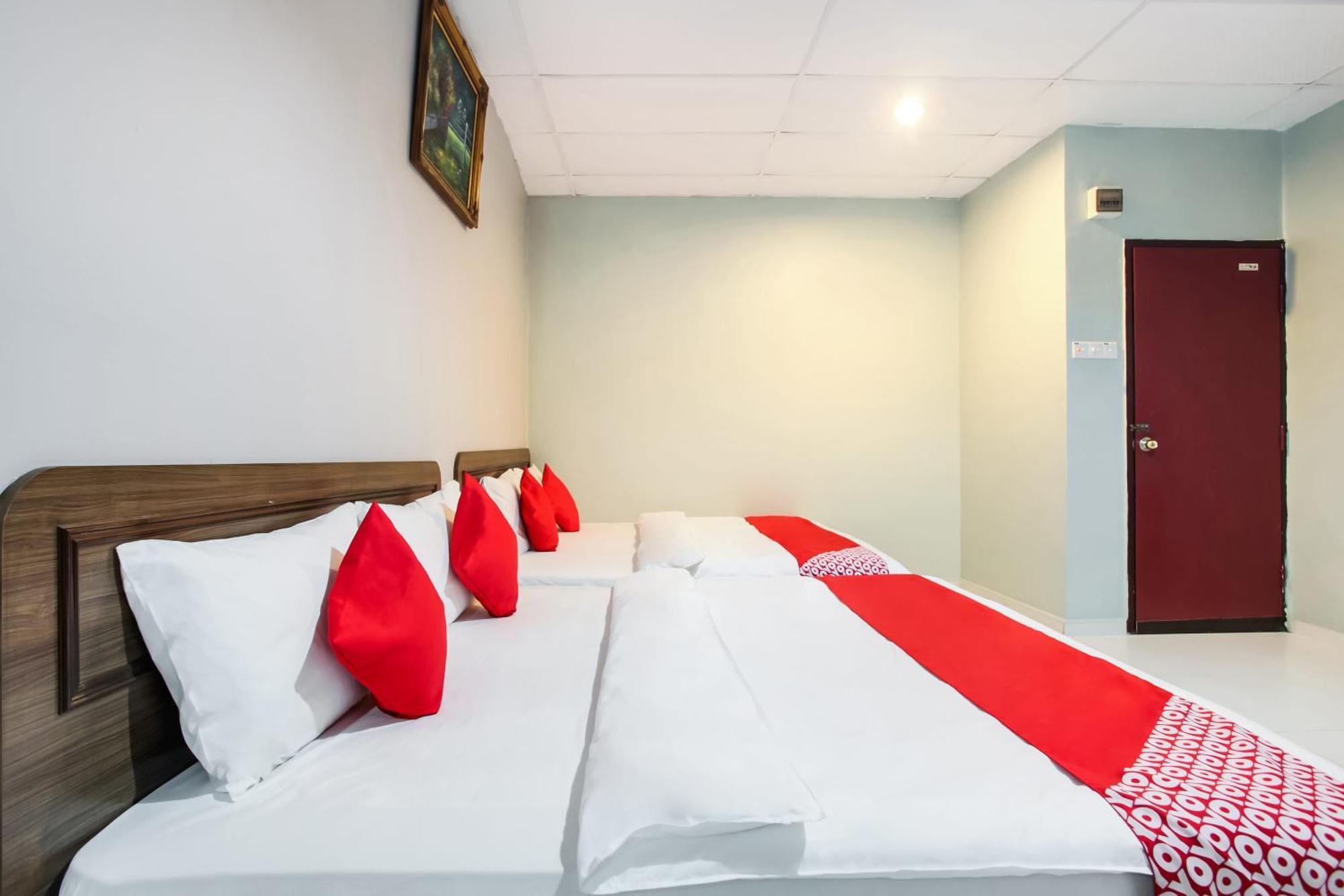 Super Oyo 89427 Kavanas Hotel Taiping Exterior foto