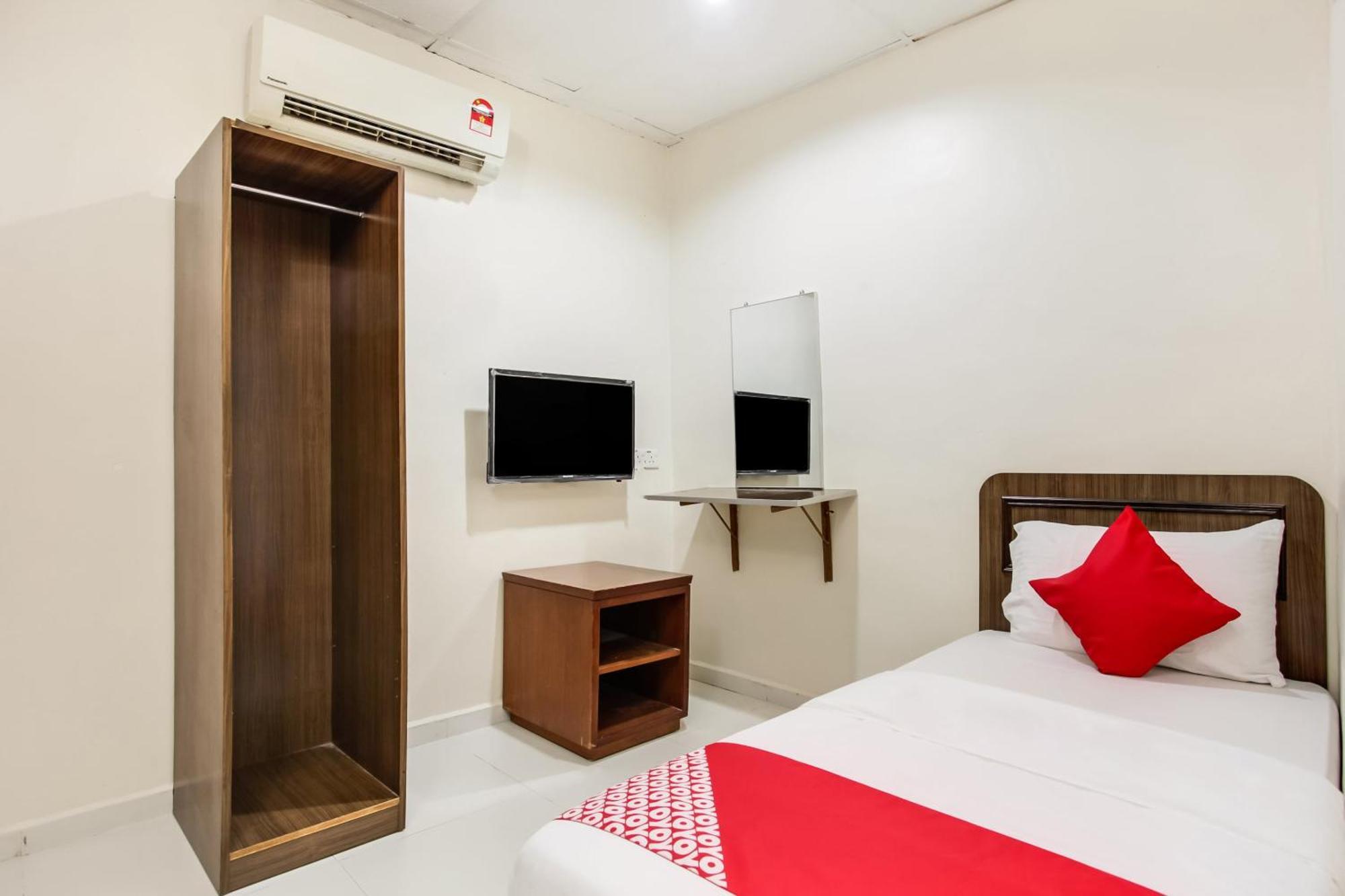 Super Oyo 89427 Kavanas Hotel Taiping Exterior foto